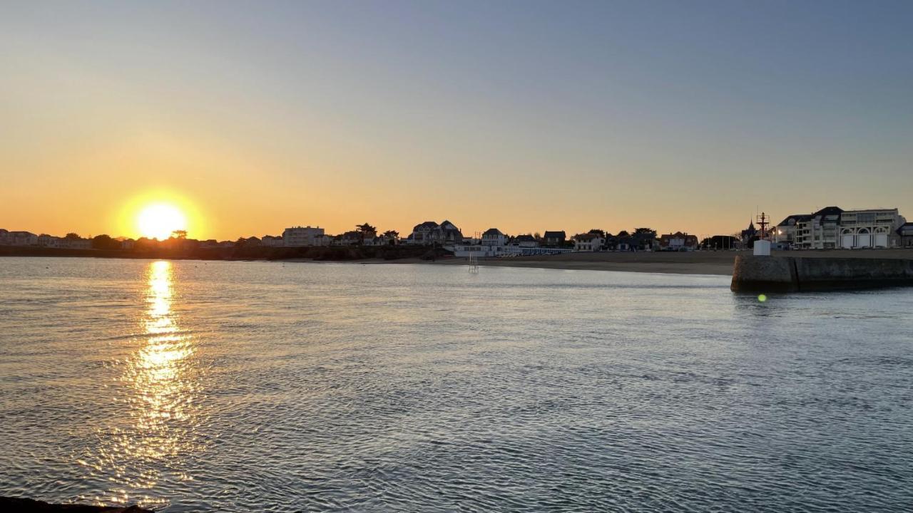Le Phare Du Port Appartement Saint Gilles Croix de vie Buitenkant foto